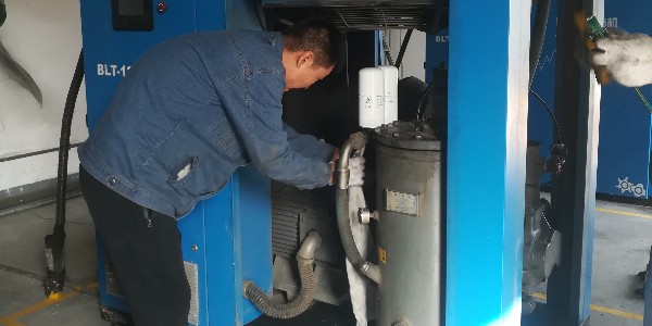 博萊特空壓機的日常保養(yǎng)方法，拿走不謝！