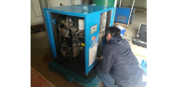 螺桿空壓機(jī)