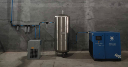 油冷永磁變頻空壓機(jī)安裝完成 油冷永磁變頻空壓機(jī)安裝完成